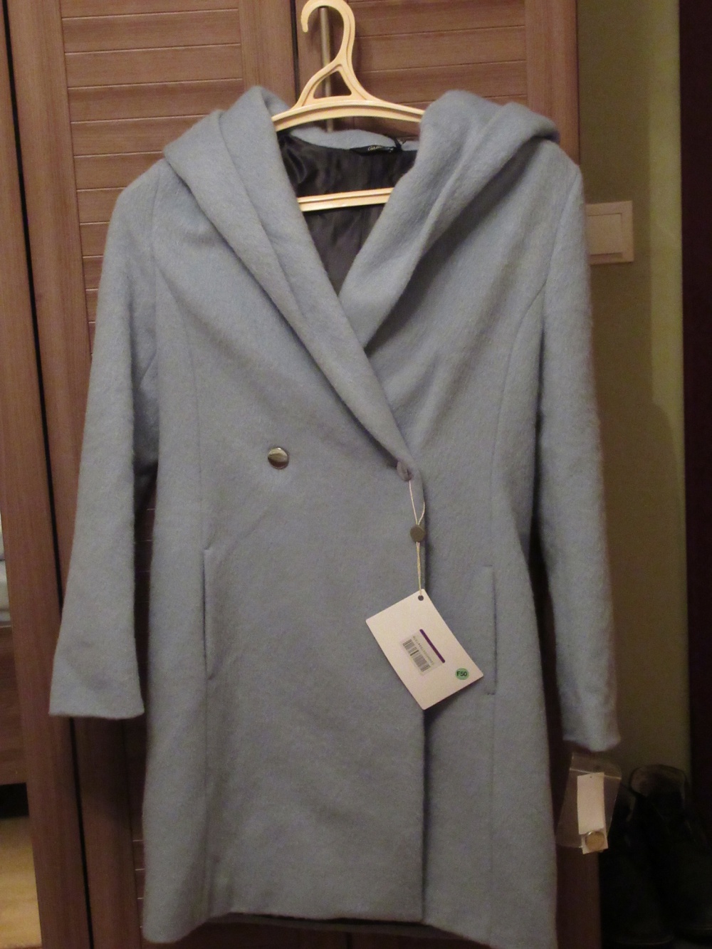 Демисезонное пальто CARLA G. 44 размер (голубое)