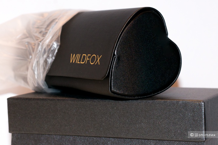 Солнцезащитные очки Wildfox