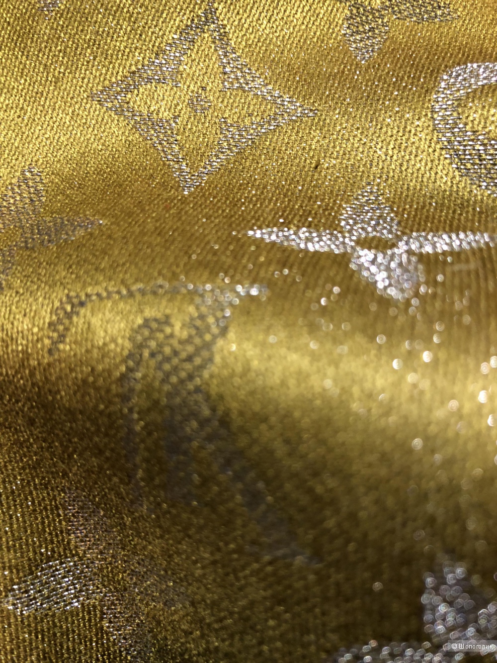 Шаль Louis Vuitton Gold hameleon, 140/140