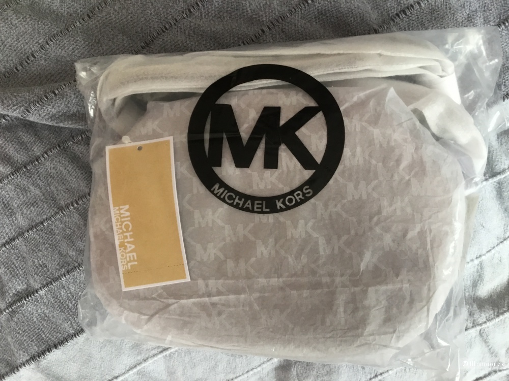 Сумочка-кроссбоди от Michael Kors, модель Ginny