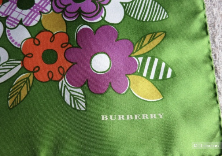 Платок каре Burberry