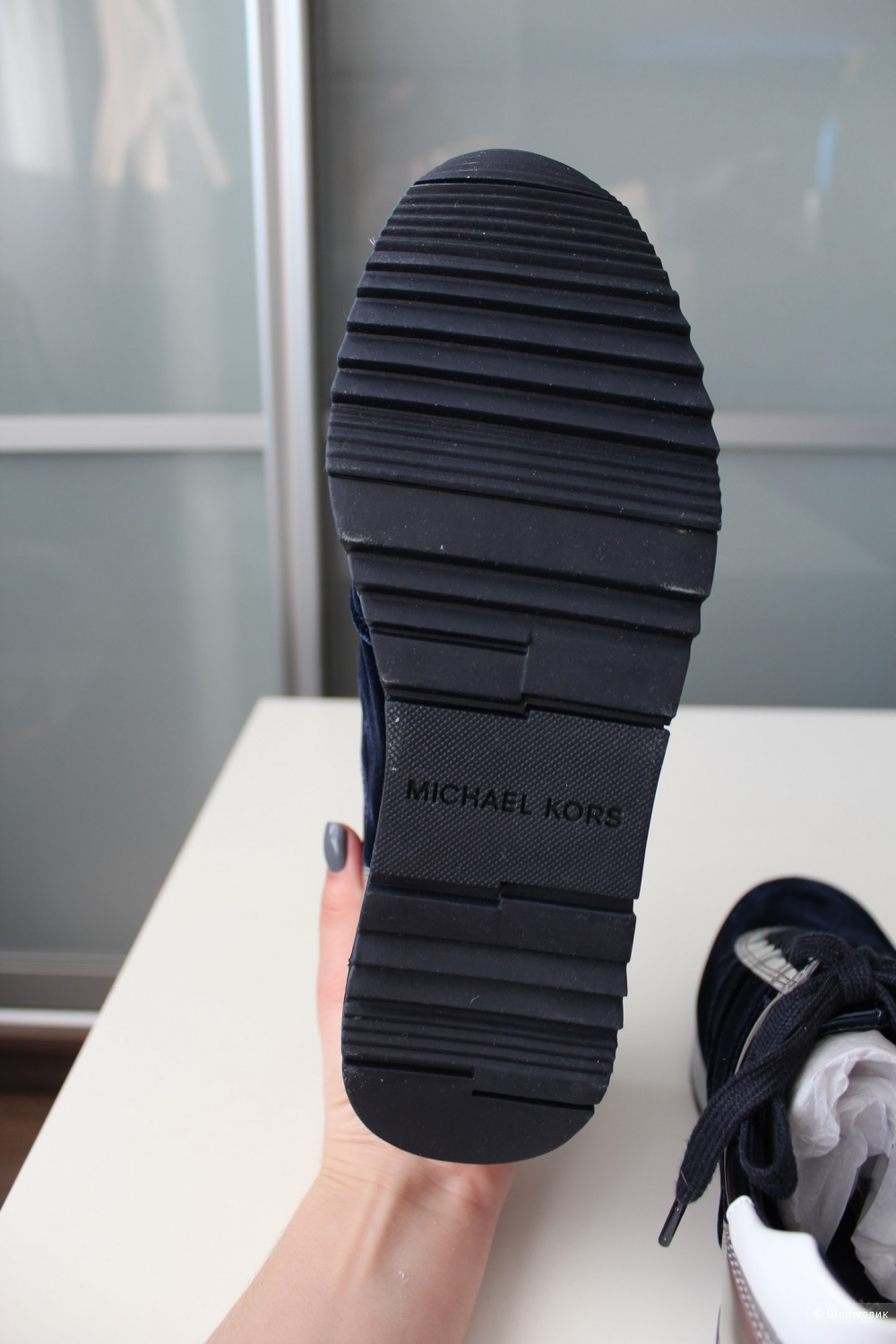 Кроссовки  Michael Kors 37 размер