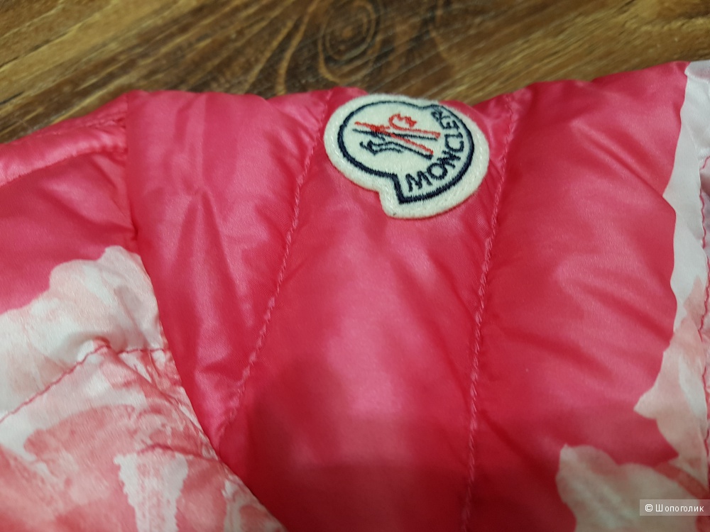 MONCLER пуховая куртка р.44