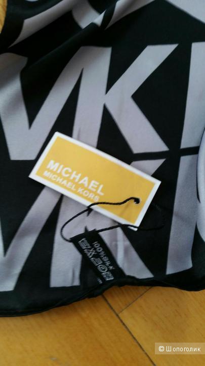 Платок - каре Michael Kors