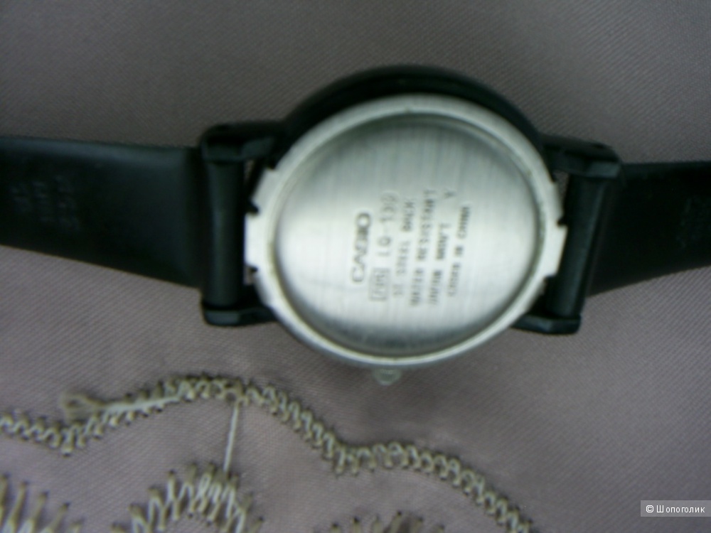 Часы Casio.