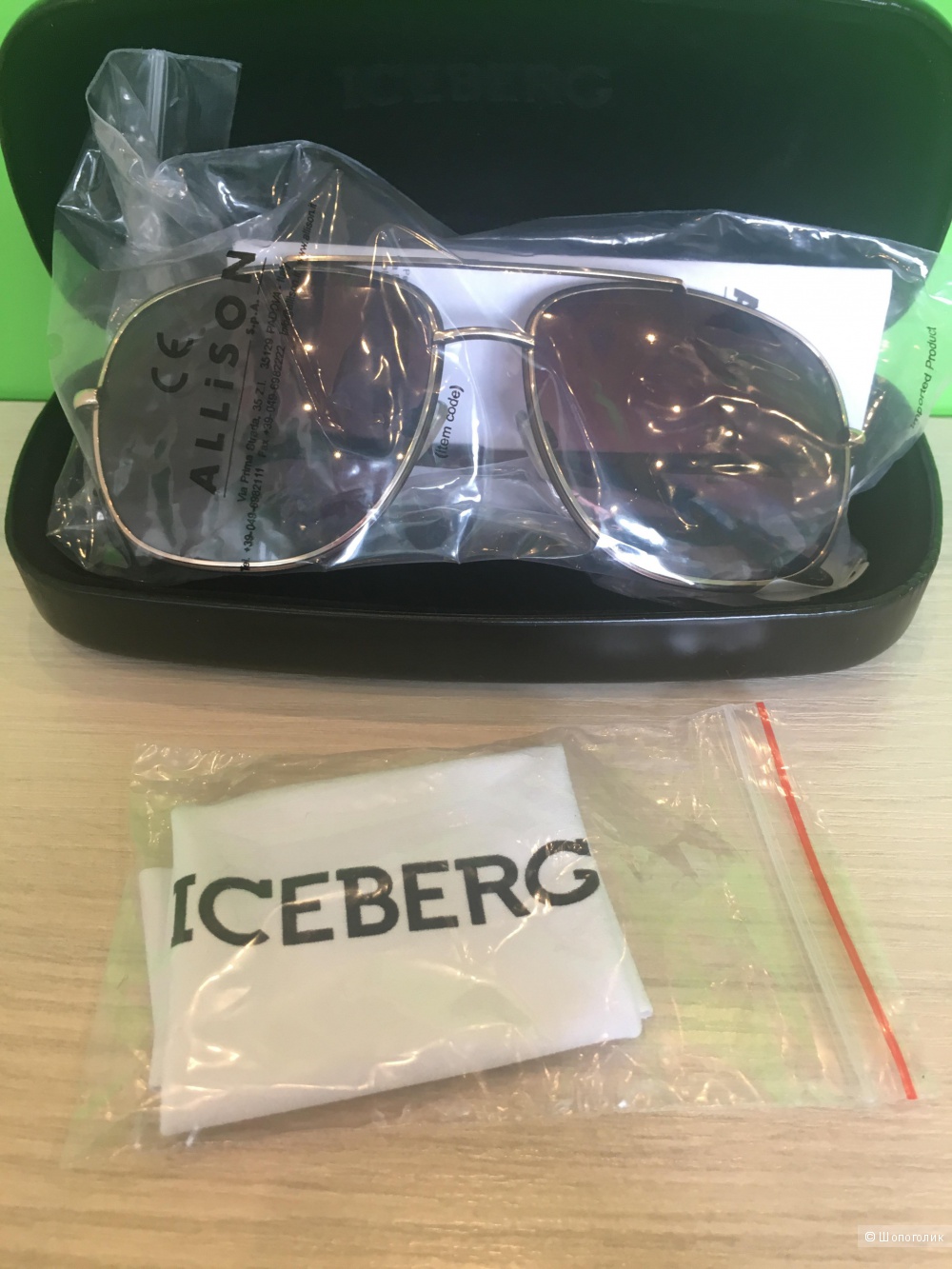Солнцезащитные очки Iceberg