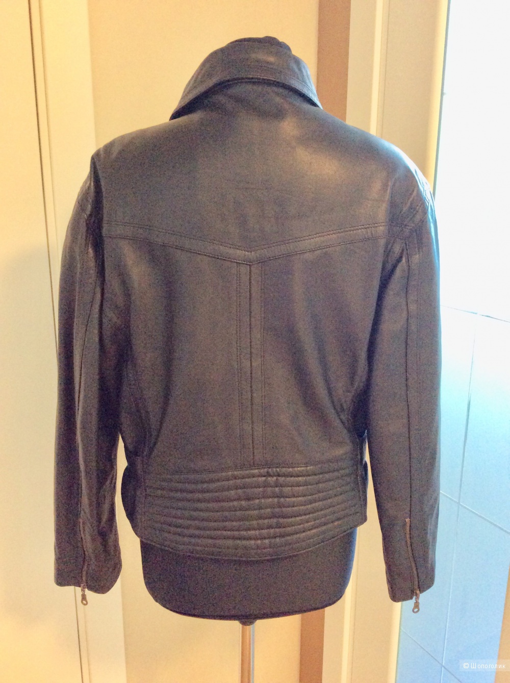 Кожаная куртка-косуха Leather Design р.40 (на 50)
