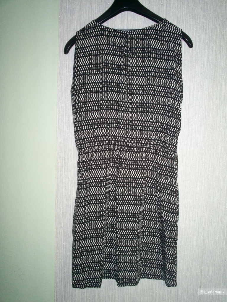 Платье Zara р М на 44-46-48 рус.