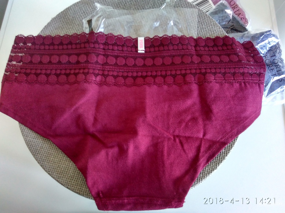Трусики Victoria`s Secret маркировка S