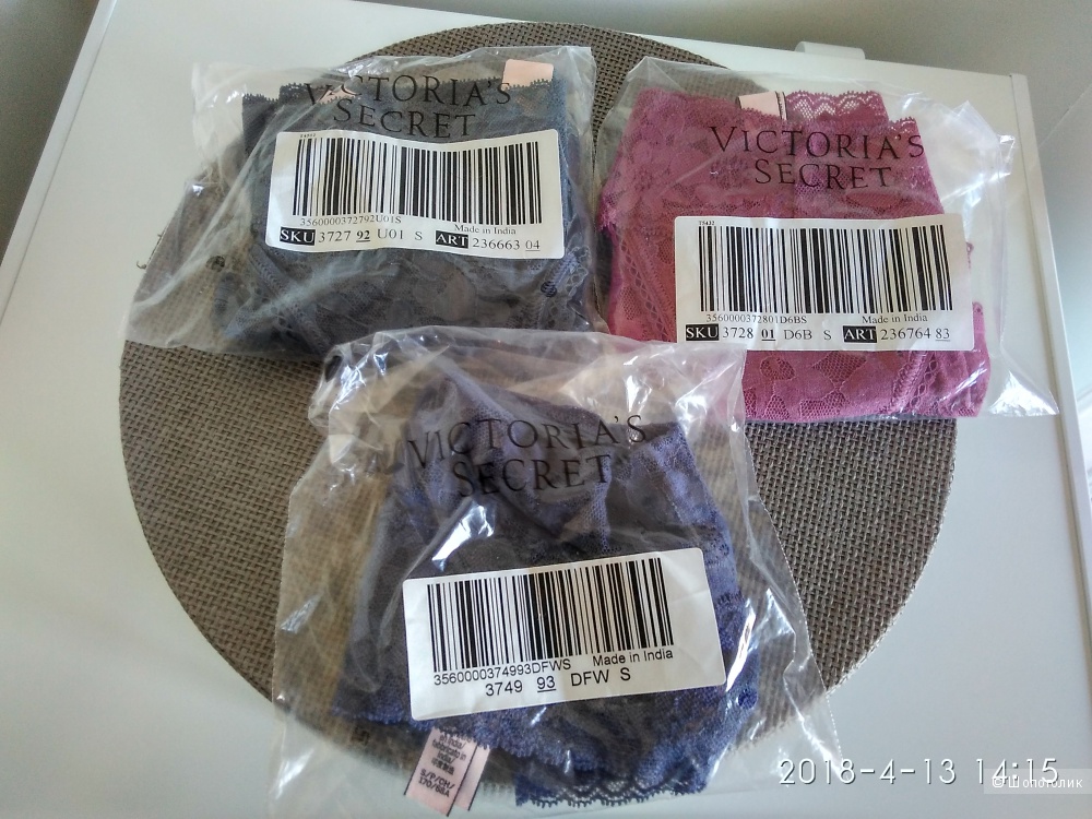 Кружевные трусики Victoria`s Secret маркировка S (комплект из 3х шт)