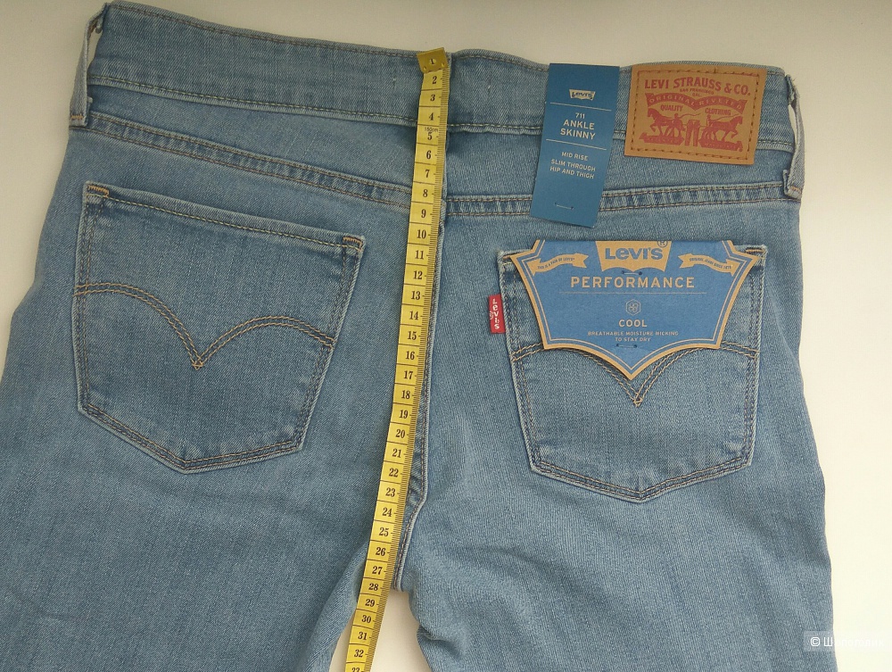 Джинсы Levi's 711, размер 26