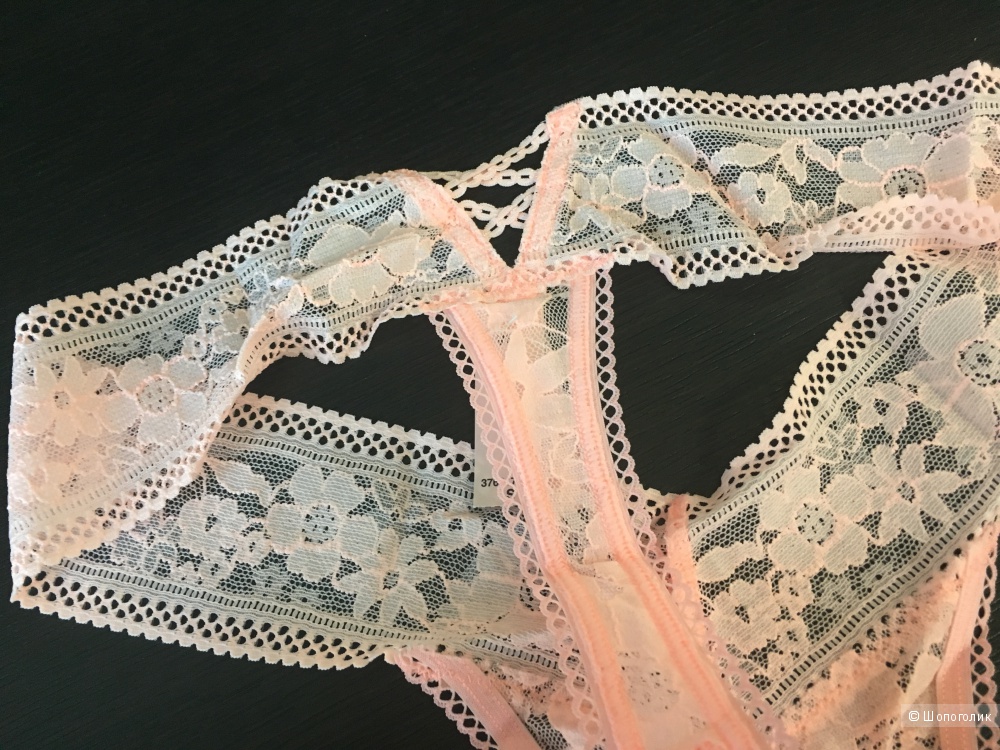 Кружевные стринги Victoria's Secret, размер S (сет из 3 штук)