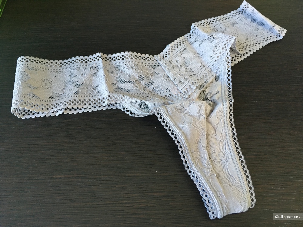 Кружевные стринги Victoria's Secret, размер S (сет из 3 штук)