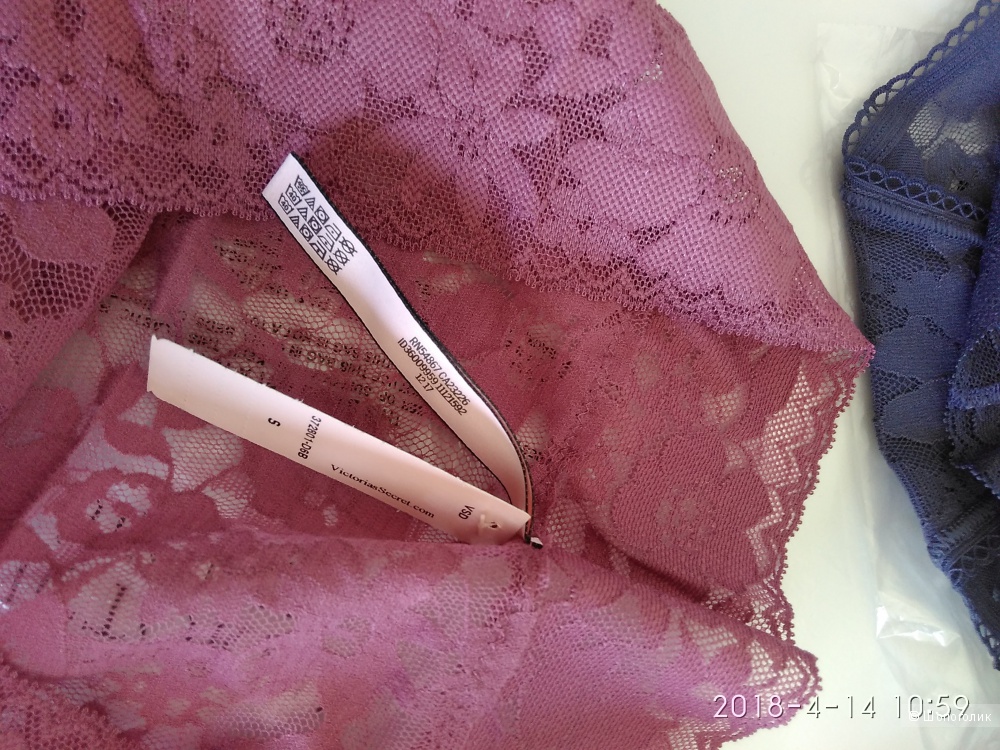 Кружевные трусики Victoria`s Secret маркировка S (комплект из 3х шт)