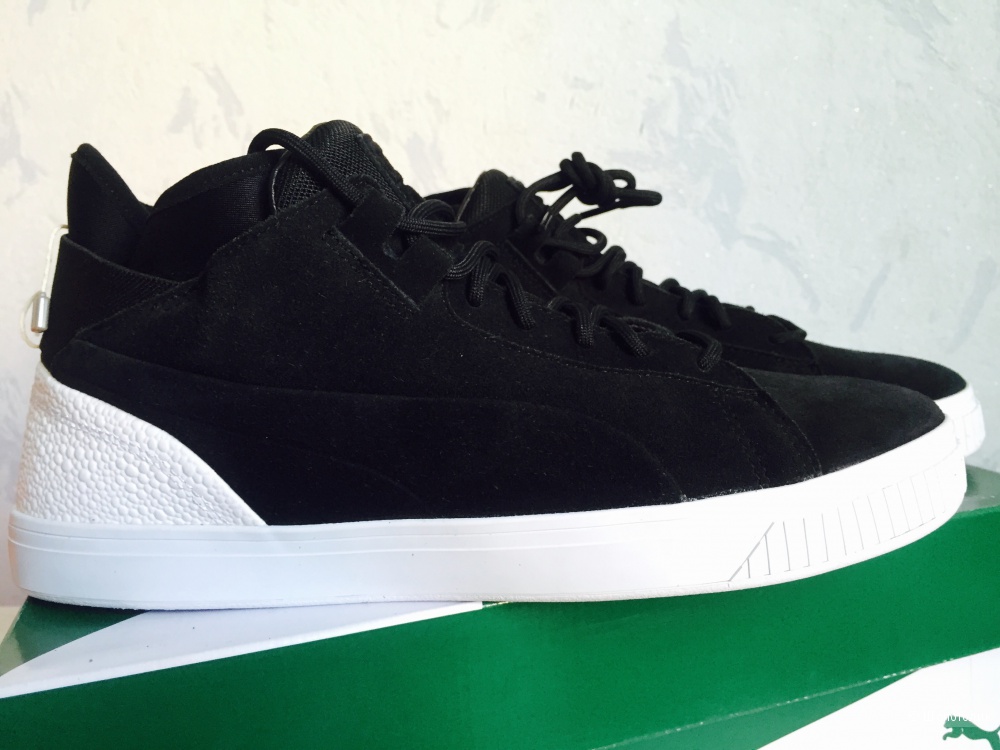 Кроссовки Puma Black-Puma White, размер 9Uk, 43Eur