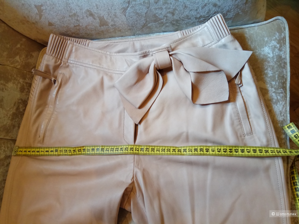 Valentino,кожаные брюки,44-46