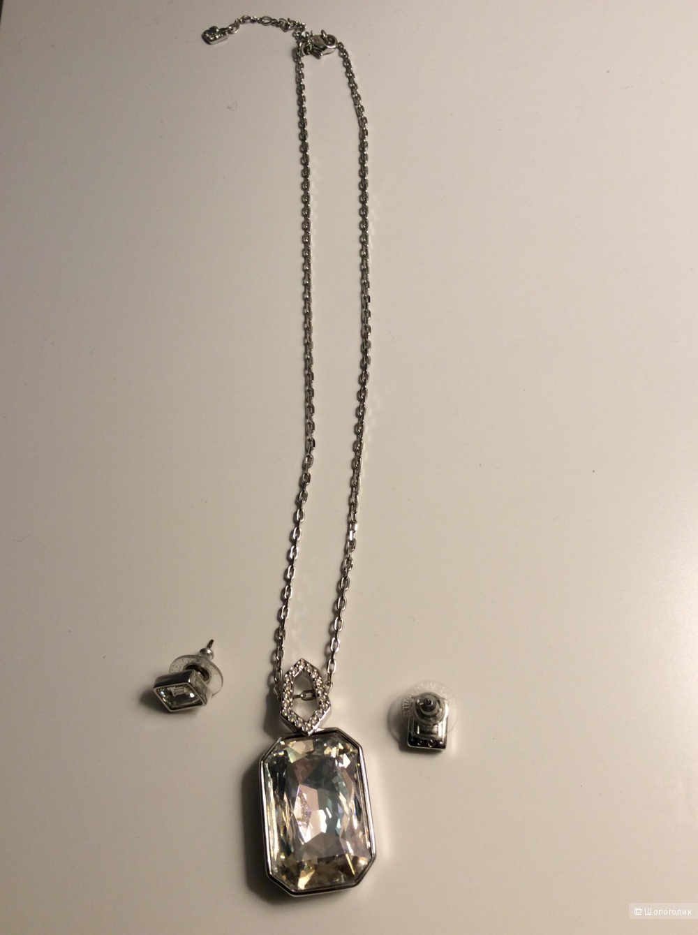 Сет украшений Swarovski: колье и серьги-пуссеты