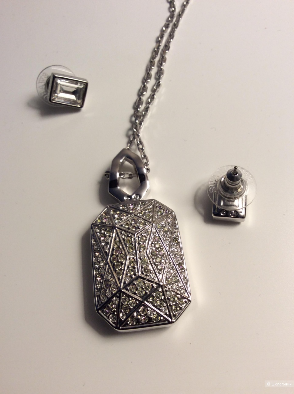 Сет украшений Swarovski: колье и серьги-пуссеты