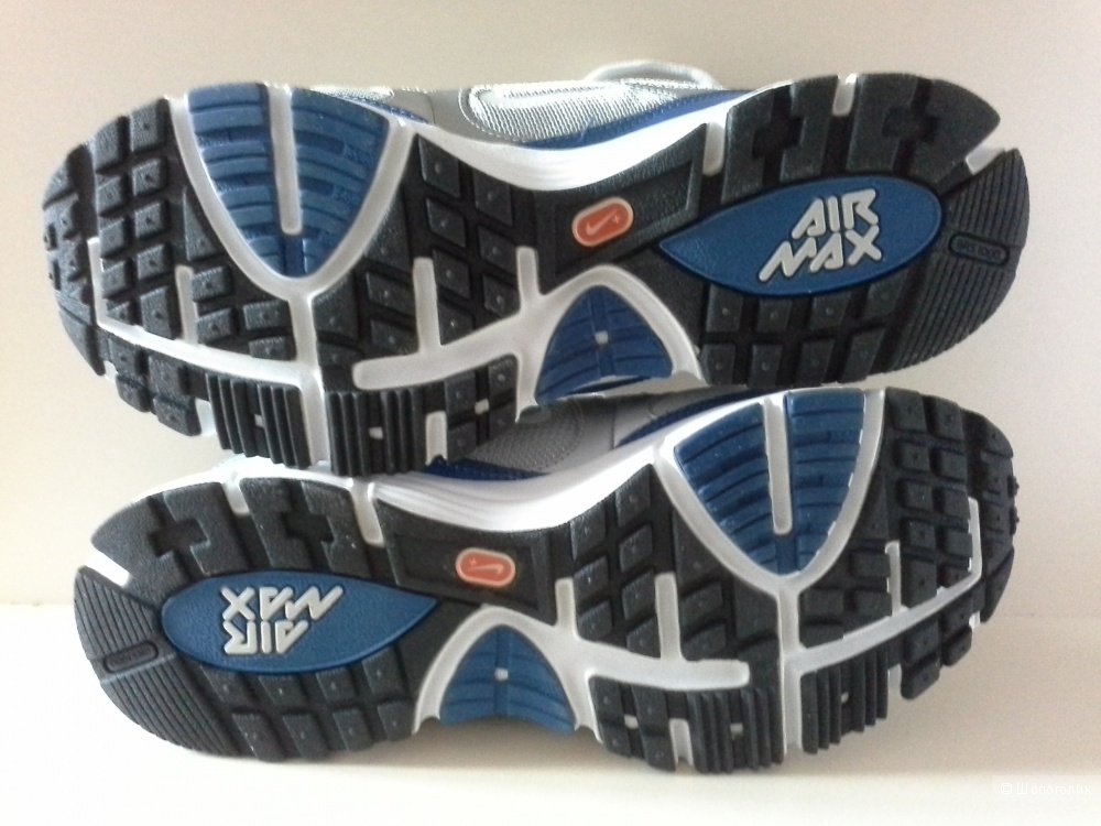 Кроссовки NIKE, размер 41.