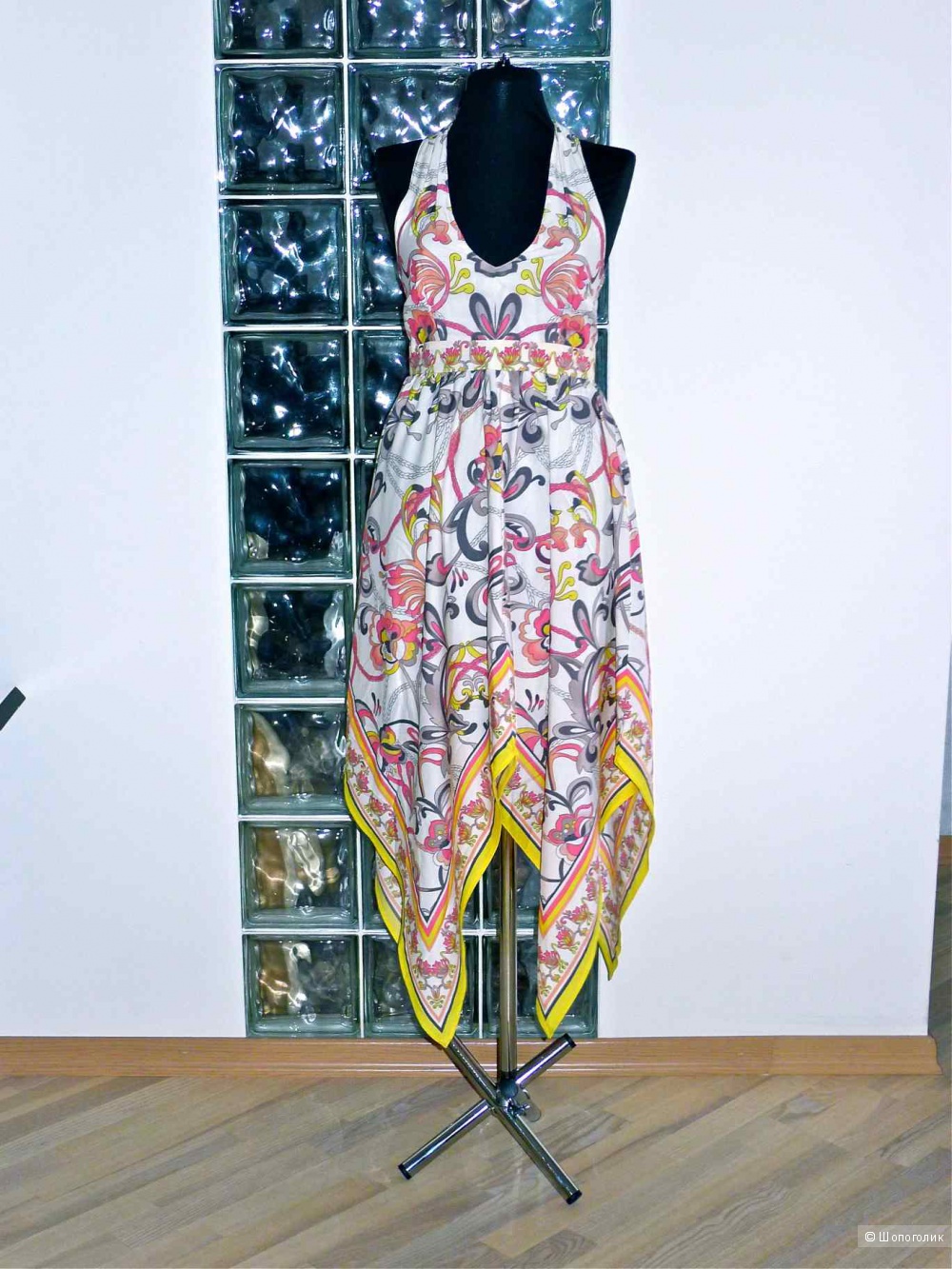 Платье H&M  размер 36