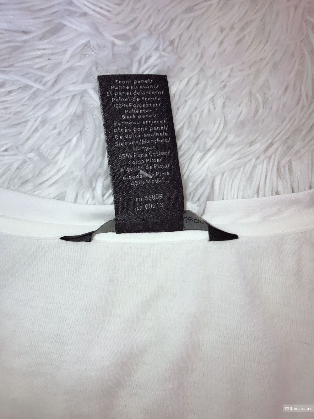 Юбка Armani Jeans, футболка Calvin Klein 46
