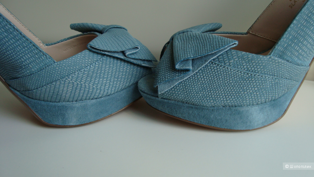 Босоножки Rosegold, Slate Blue Calf, 7 M US