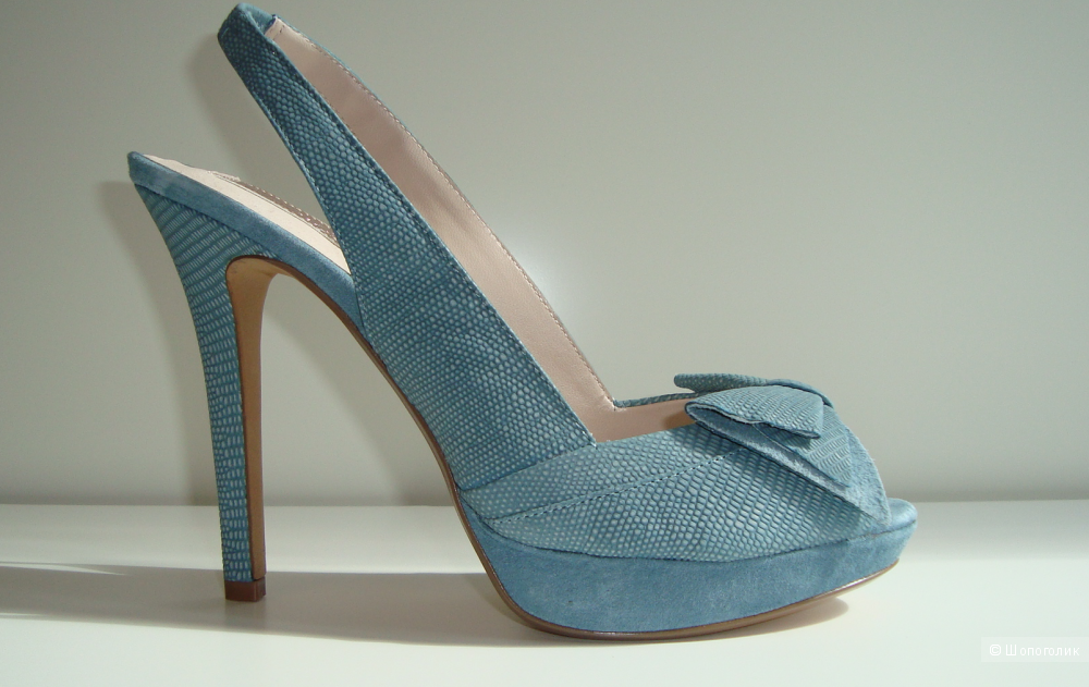 Босоножки Rosegold, Slate Blue Calf, 7 M US