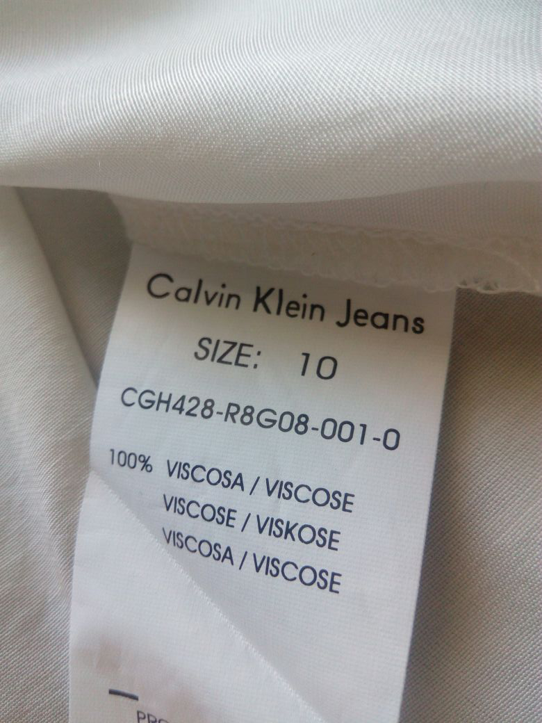 Топ Calvin Klein, размер 10 лет.