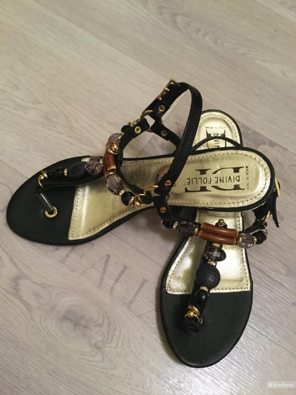 Босоножки Divine Follie, 38 размера