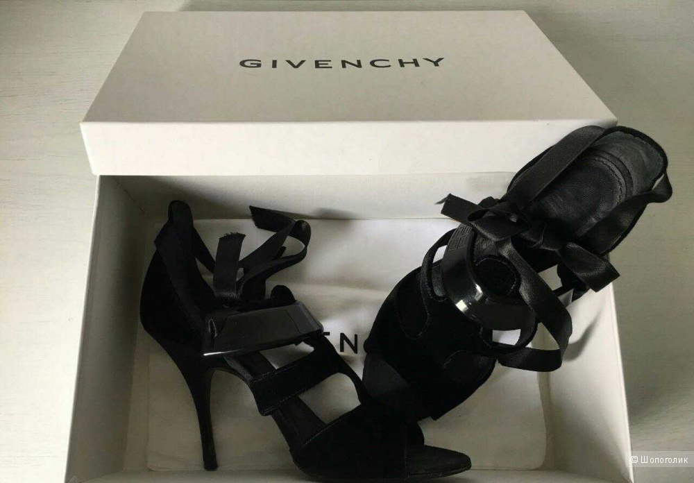 Босоножки Givenchy, 35р