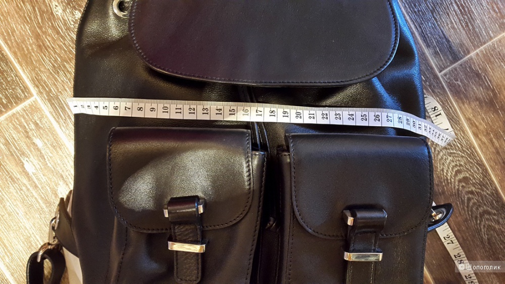 Кожаный рюкзак Massimo dutti.