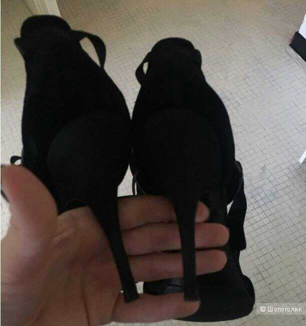 Босоножки Givenchy, 35р