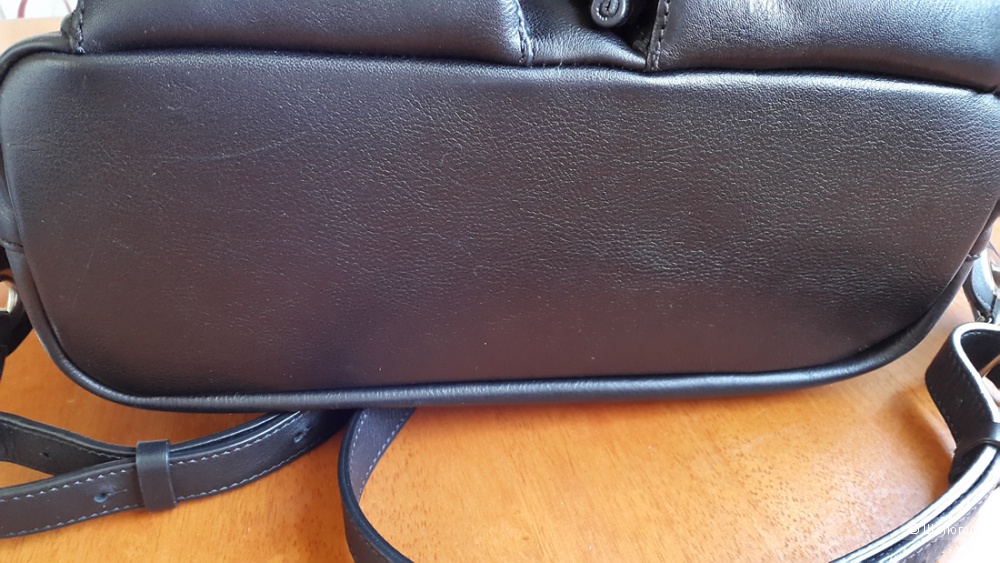 Кожаный рюкзак Massimo dutti.