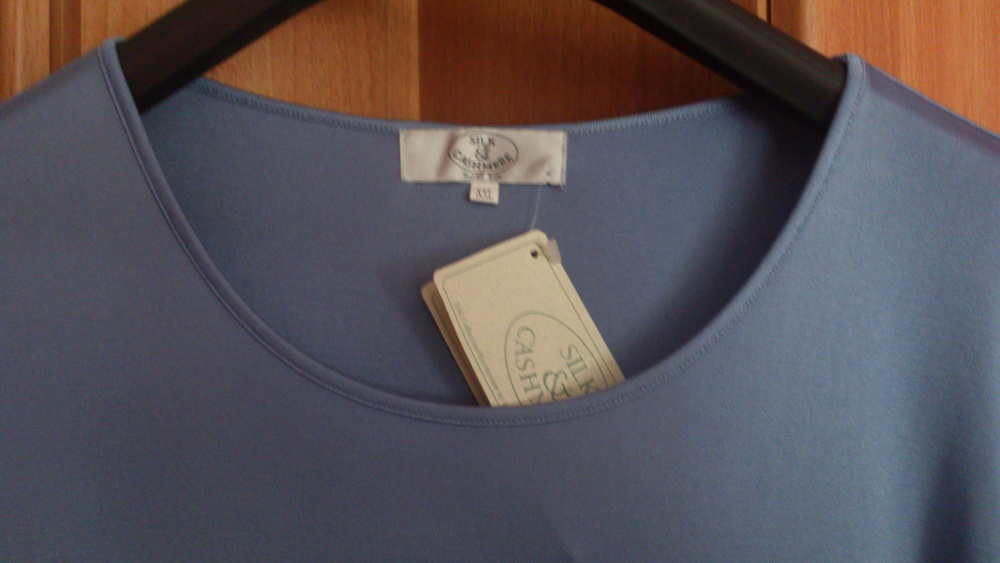 Футболка = кофта SILK & CASHMERE, размер ХХL = 52-54-56 (рос)