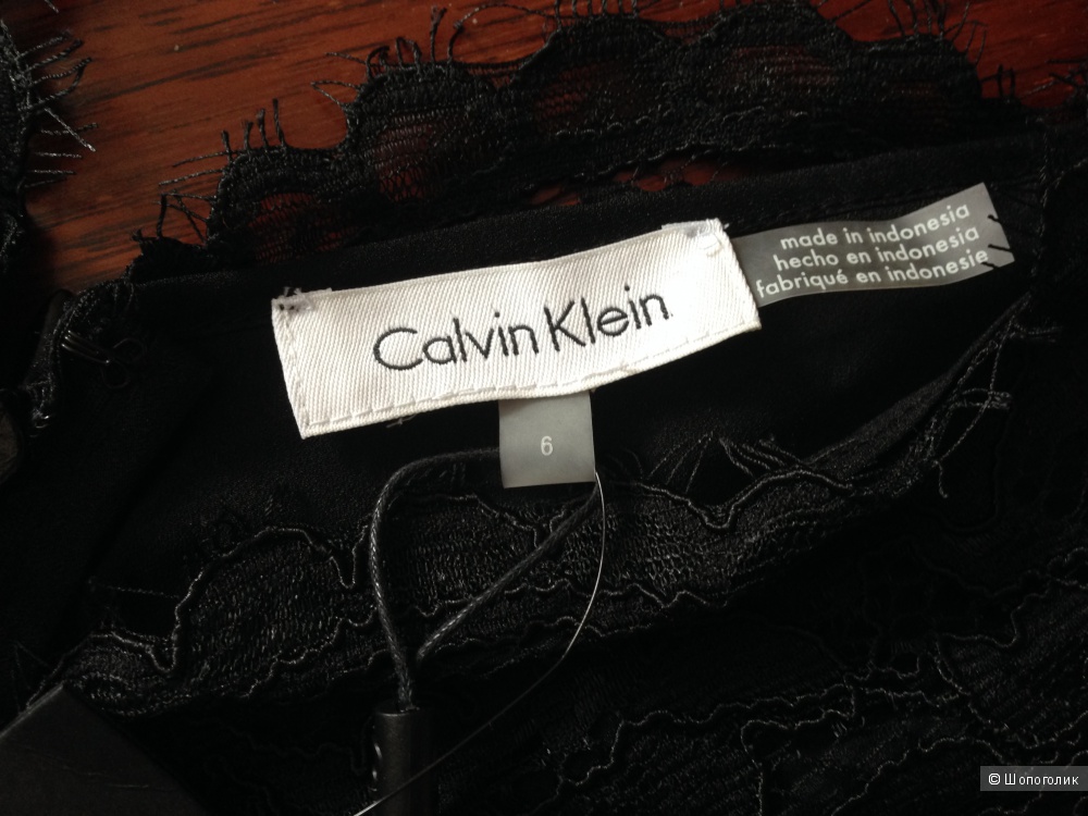 Платье Calvin Klein, размер 6.