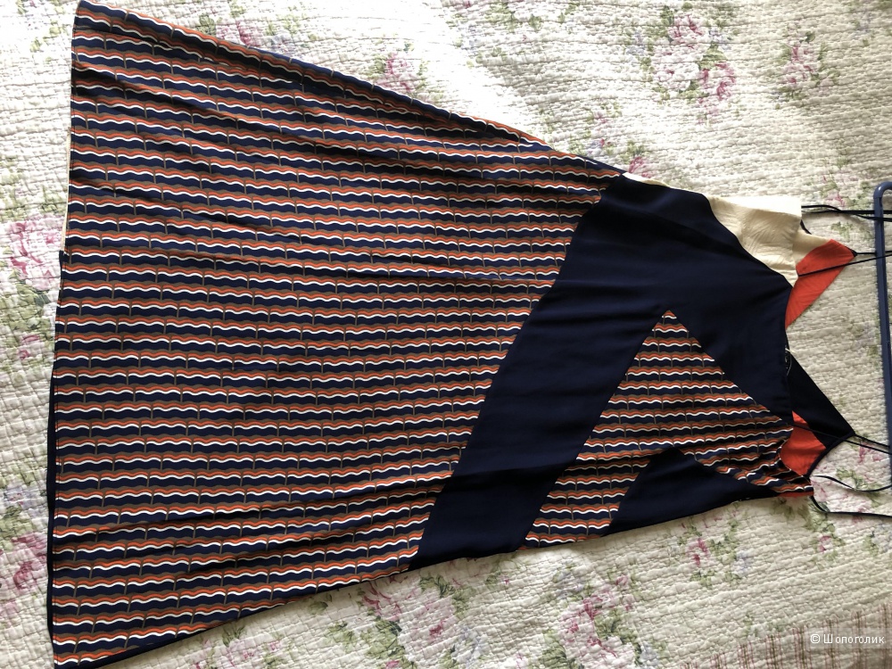 Шелковое платье DIANE VON FURSTENBERG р. 44 (6 US)