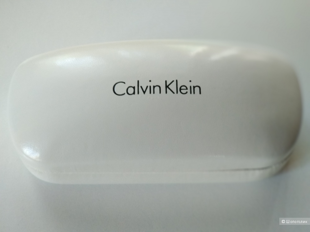 Calvin Klein солнцезащитные очки