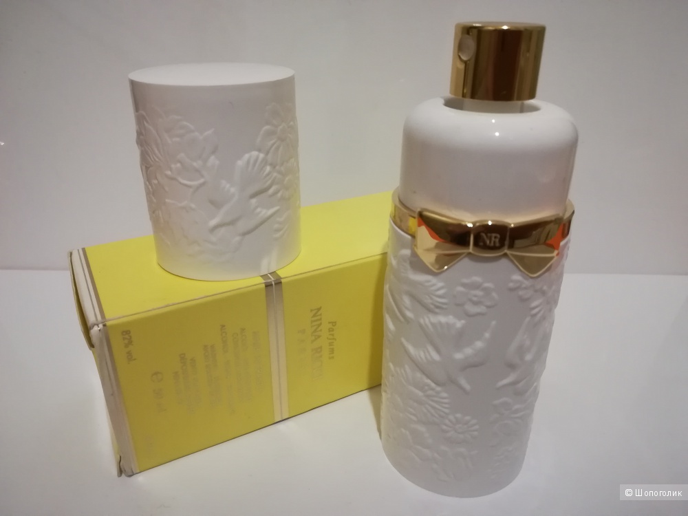 Полнообъемный флакон - L'Air du Temps Nina Ricci 50 мл лимитка в кофре.