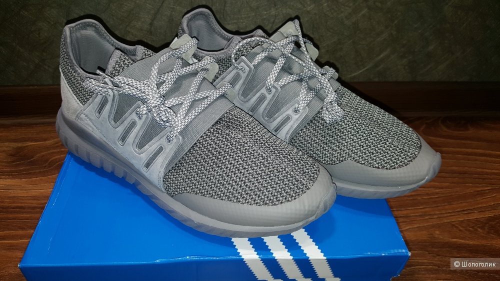ADIDAS ORIGINALS мужские кроссовки р.41.5