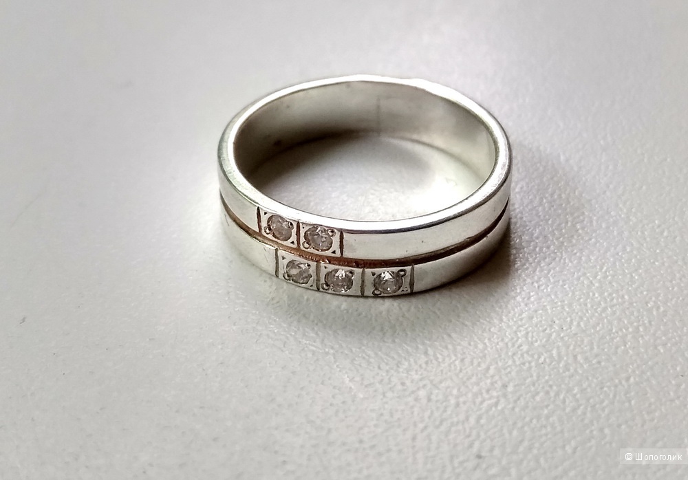 Кольцо серебро 925 с фианитами 17 размер
