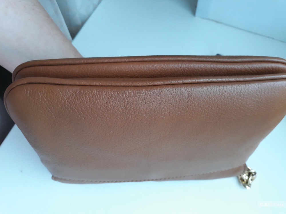 Кожаная сумка Michael Kors
