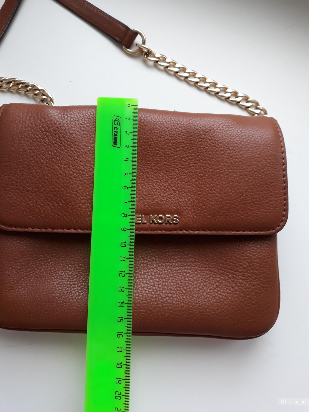 Кожаная сумка Michael Kors