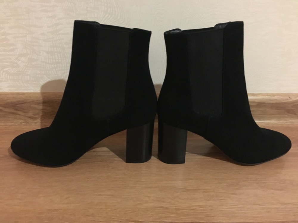 Замшевые ботильоны Rebecca Minkoff 5.5