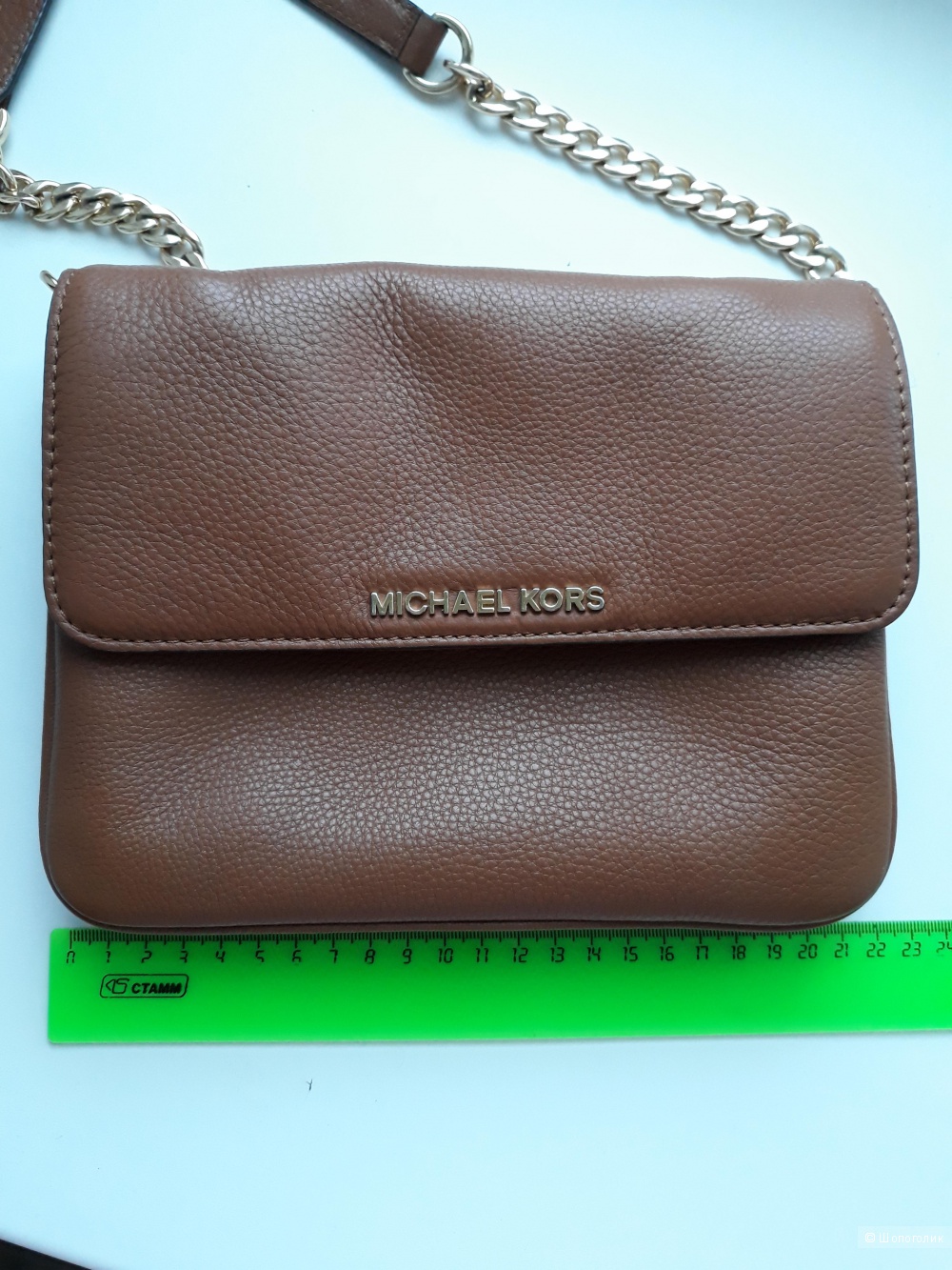 Кожаная сумка Michael Kors