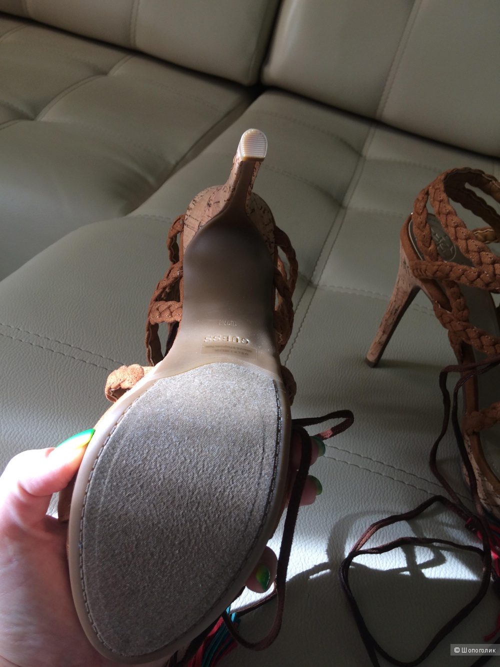 Босоножки GUESS 40-41 размер