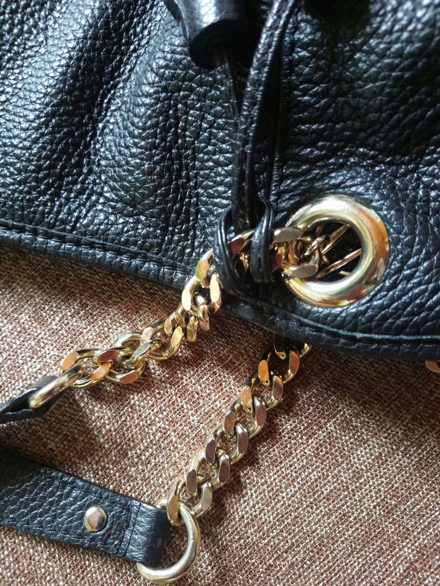 Сумка Carolina Herrera, 28х33