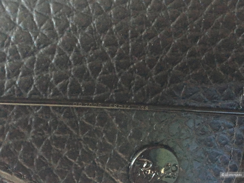 Солнцезащитные очки Ray Ban