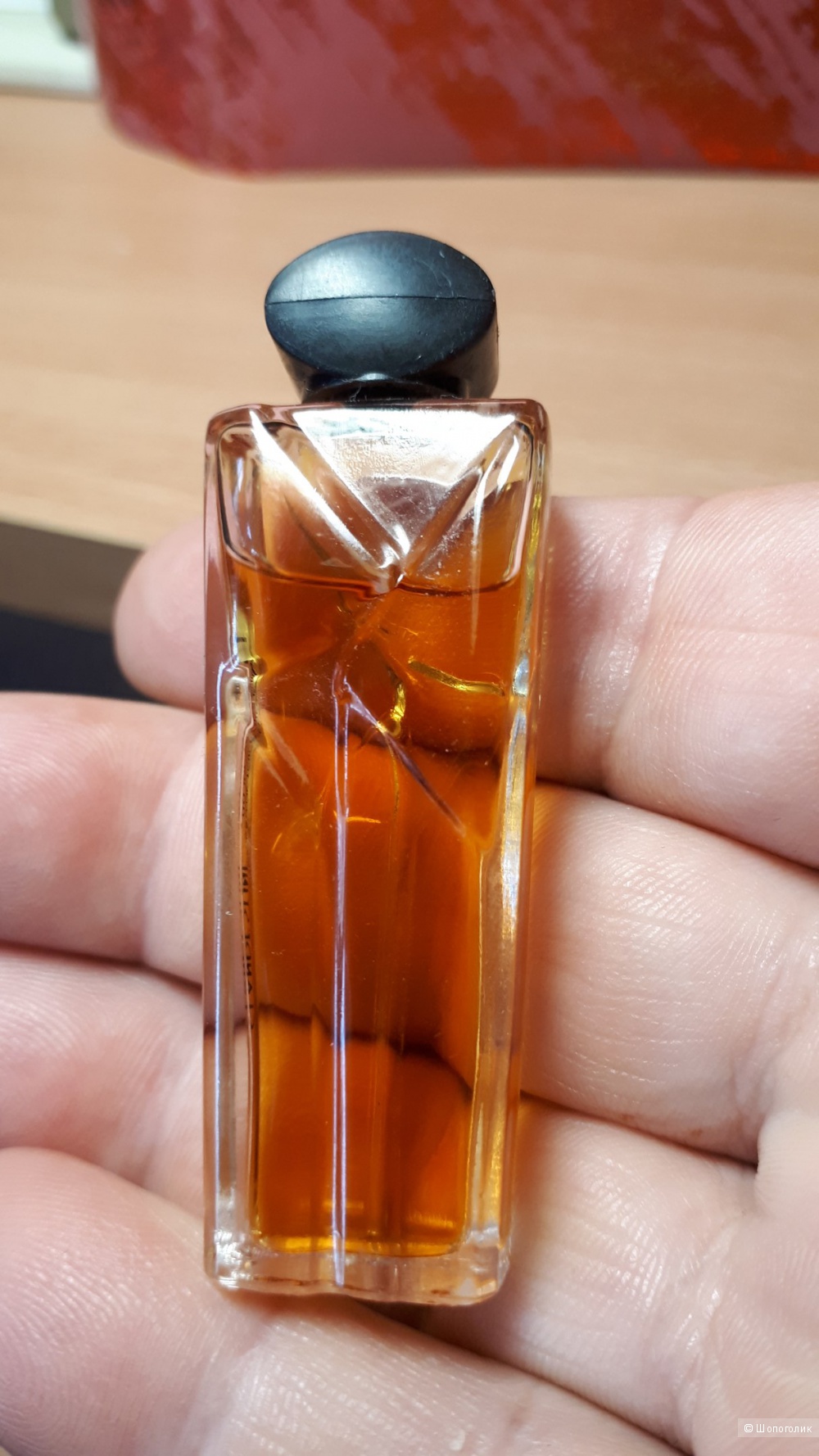 Миниатюра CLANDESTINE GUY LAROCHE,5 мл,б/у