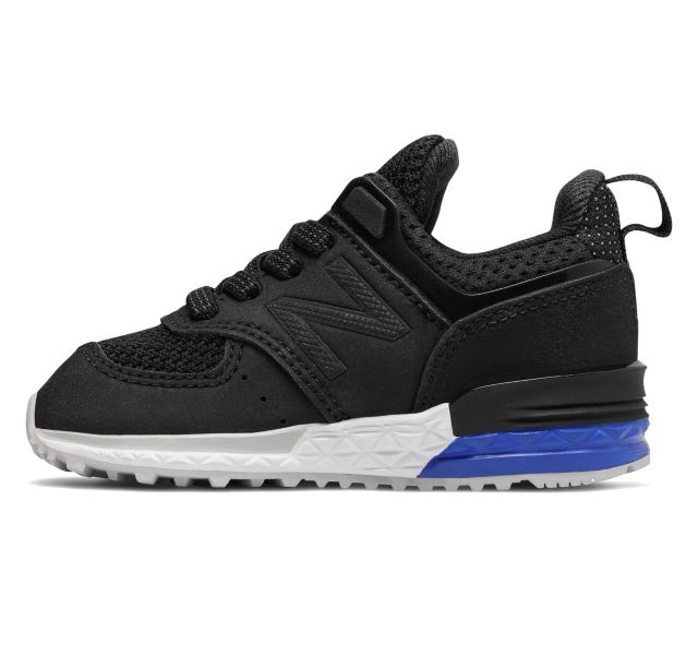 Детские кроссовки New balance "Kid'S 574 Sport". Размер 5,5 (kids)