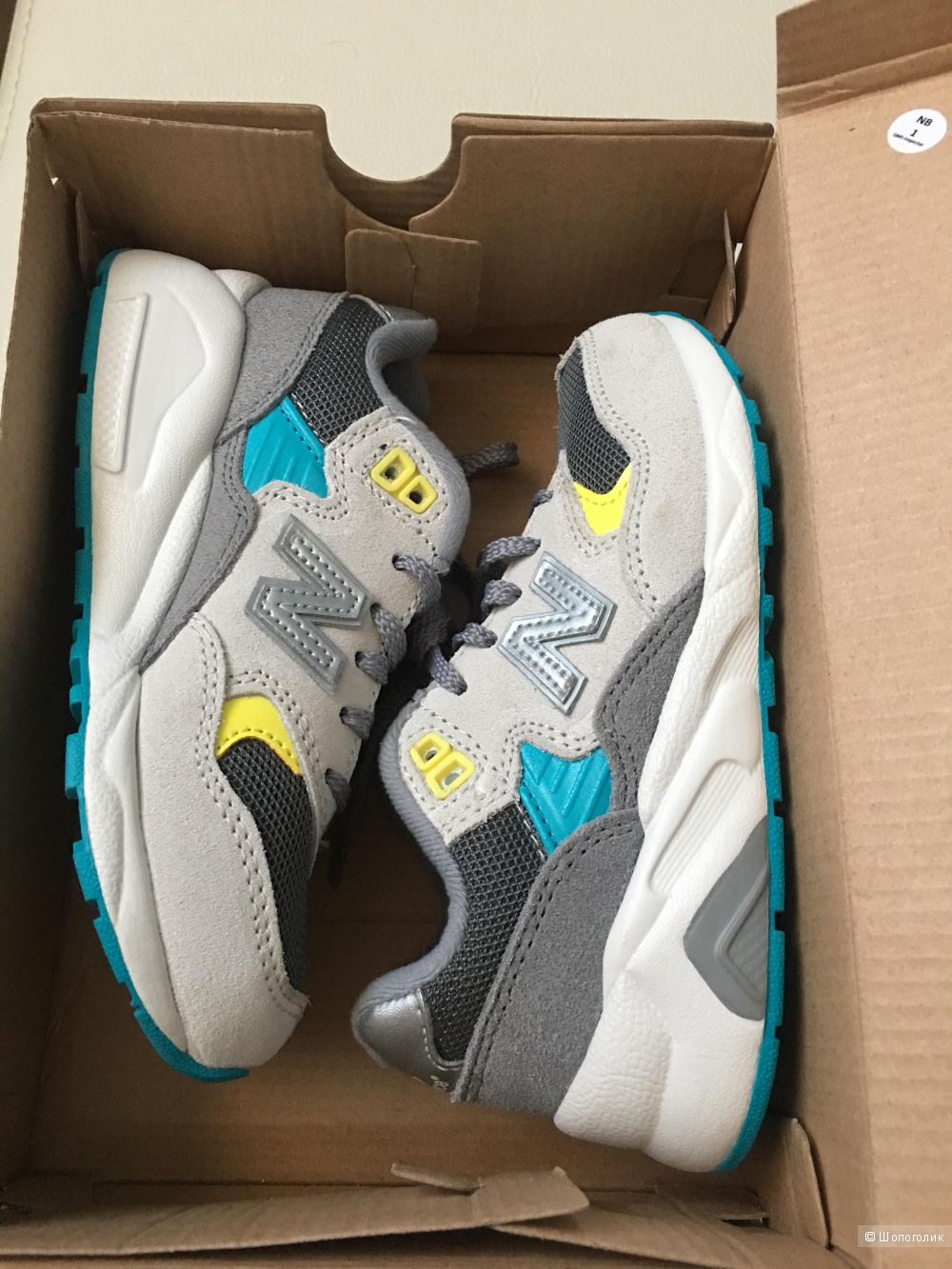 Новые детские кроссовки New balance модель 580 размер 30eur